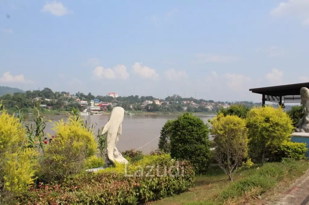Plot of Land Near the Port for Sale
