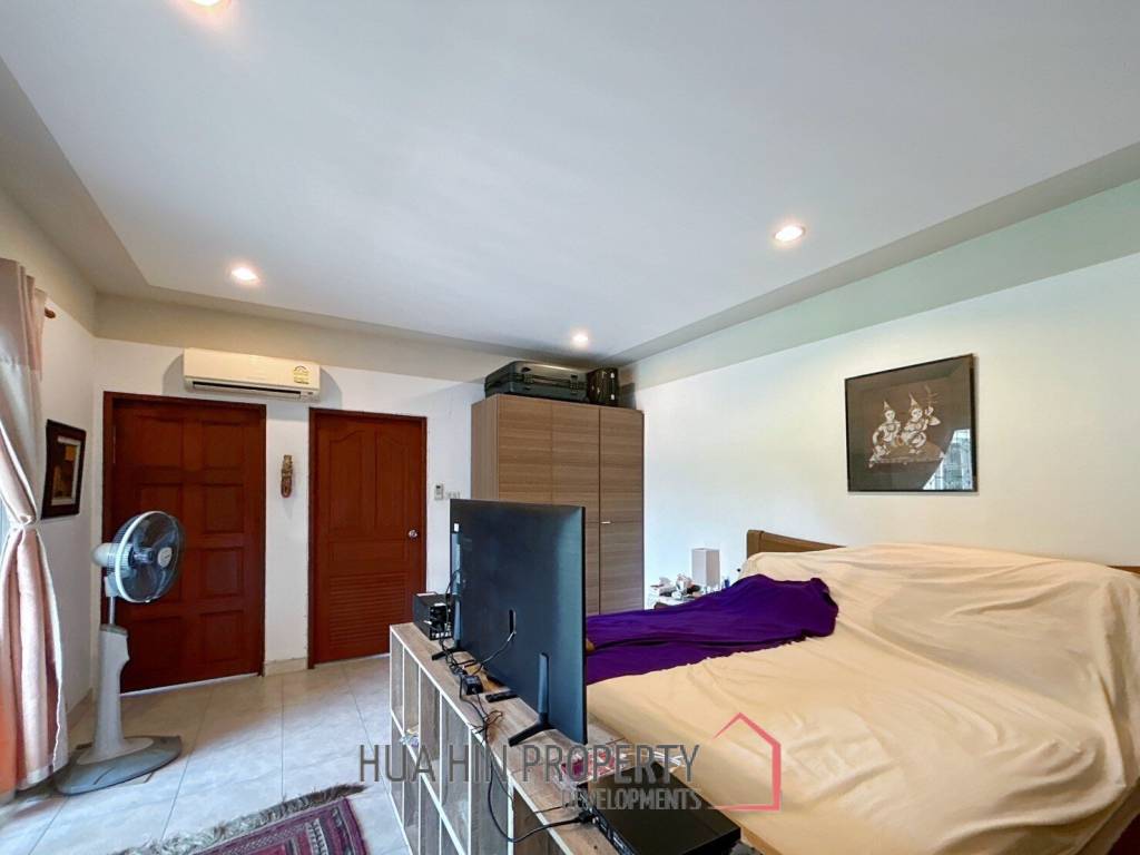 Standalone 3 Bedroom Villa in Kao Tao on 2 Rai Land Plot