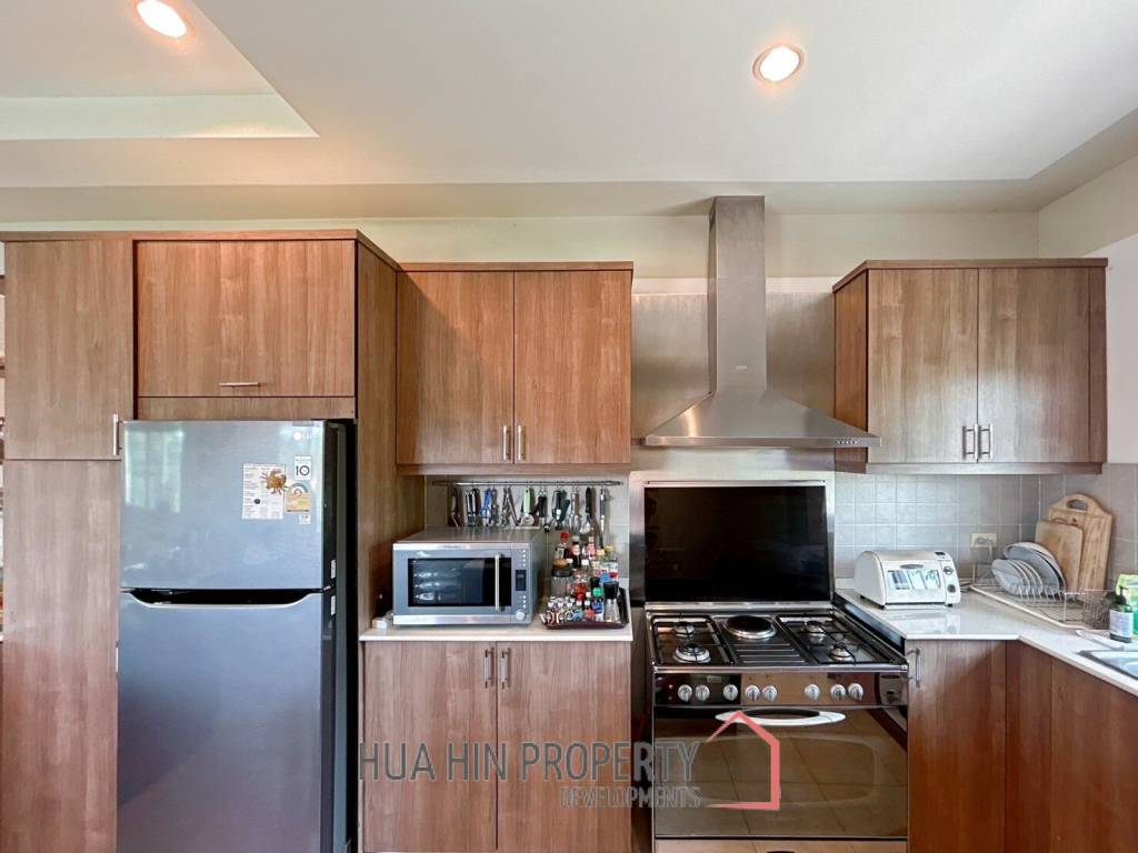 Standalone 3 Bedroom Villa in Kao Tao on 2 Rai Land Plot