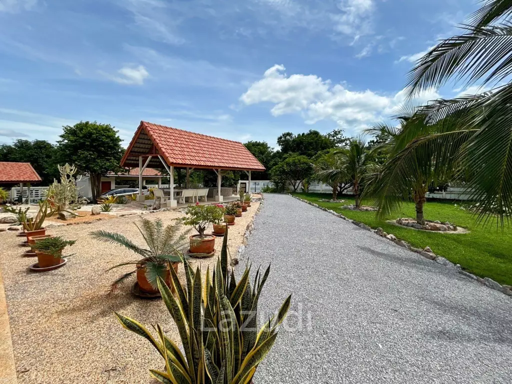 Standalone 3 Bedroom Villa in Kao Tao on 2 Rai Land Plot