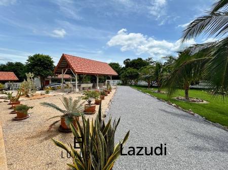 Standalone 3 Bedroom Villa in Kao Tao on 2 Rai Land Plot