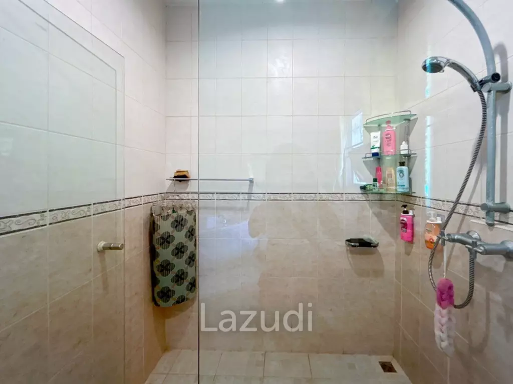 Standalone 3 Bedroom Villa in Kao Tao on 2 Rai Land Plot