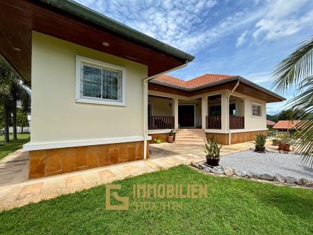 Standalone 3 Bedroom Villa in Kao Tao on 2 Rai Land Plot