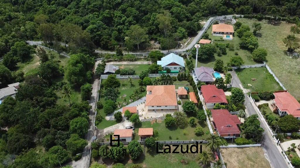 Standalone 3 Bedroom Villa in Khao Tao on 2 Rai Land Plot