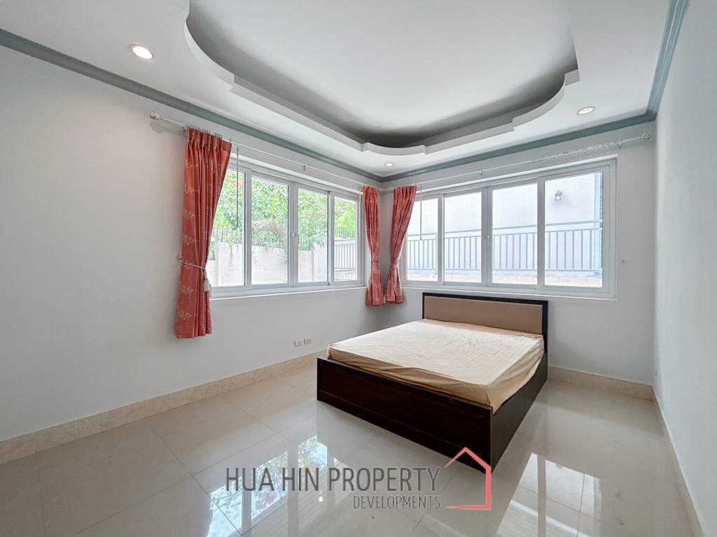 Hua Hin Horizon : 4 Bed 4 Bath Villa On Soi 88