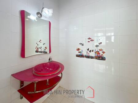 Hua Hin Horizon : 4 Bed 4 Bath Villa On Soi 88