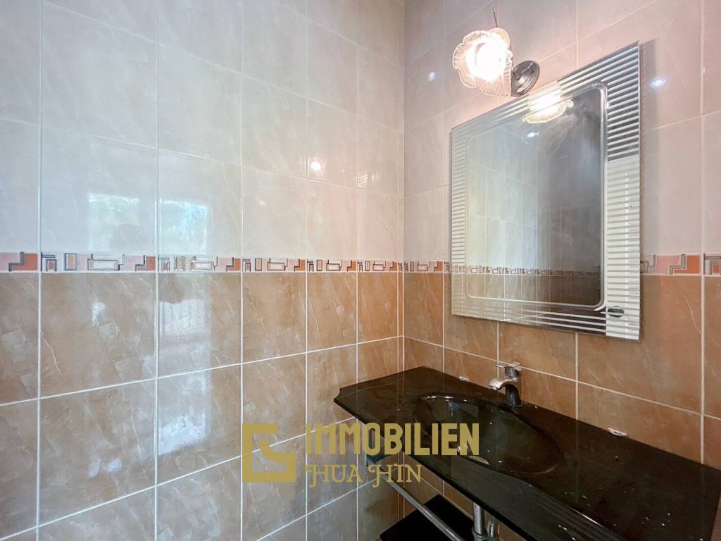 594 metro cuadrado 4 ` 4 Baño Villa de Venta