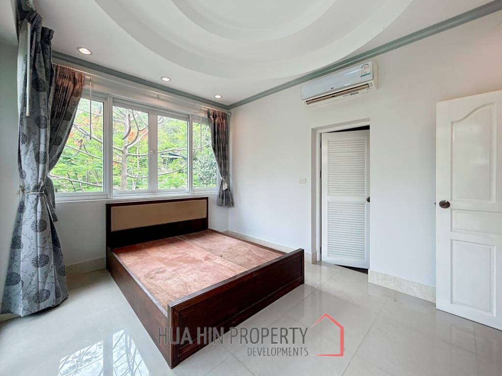 Hua Hin Horizon : 4 Bed 4 Bath Villa On Soi 88