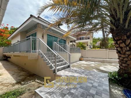 594 metro cuadrado 4 ` 4 Baño Villa de Venta