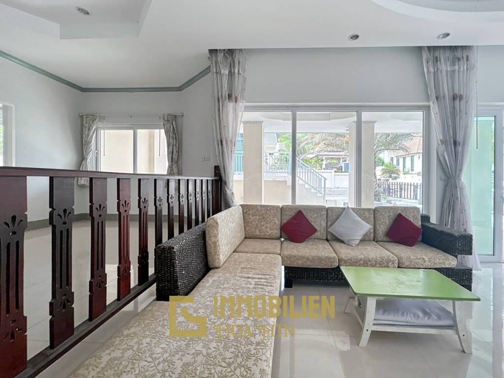 Hua Hin Horizon: Villa mit 4 Schlafzimmern und 4 Bädern in der Soi 88