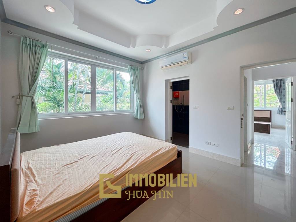 Hua Hin Horizon : 4 Bed 4 Bath Villa On Soi 88