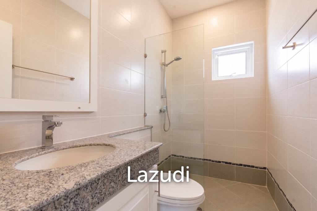 182 sqm modern 3 bedroom villa in Emerald Valley Hua Hin 3, Thap Tai - Type B