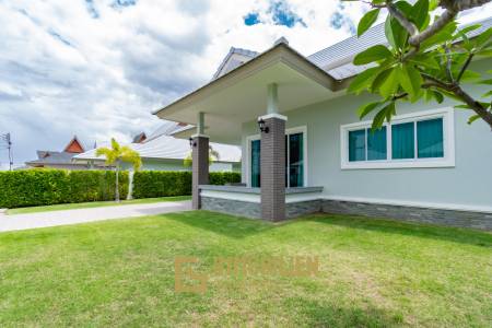 3 Beds 2 Baths 128 SQ.M Emerald Valley Hua Hin 2