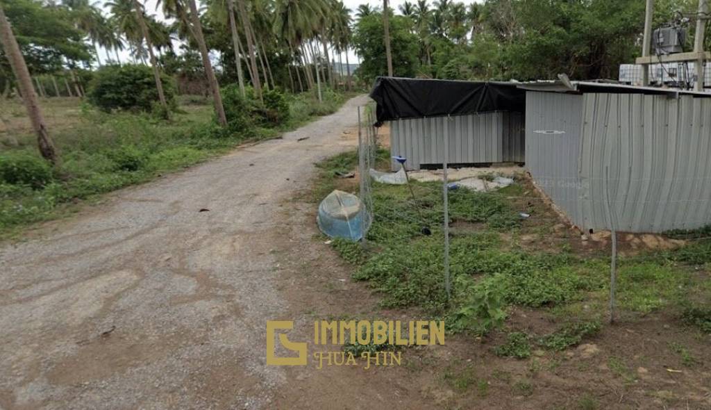 Prime 332 Sqm Land Plot in Bang Saphan - 200m From The Beach