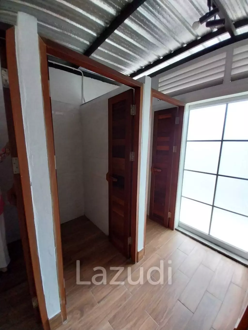 Luxury Two-Story Restaurant Bar Near Phromphong BTS