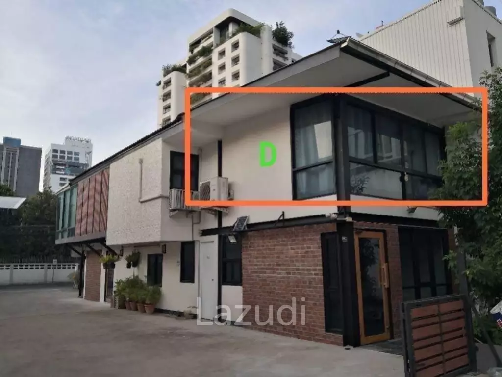 Luxury Two-Story Restaurant Bar Near Phromphong BTS