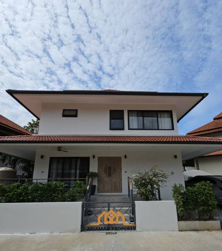 Brand-new 3+1 beds Private Pool Villa in prime Thongson Bay