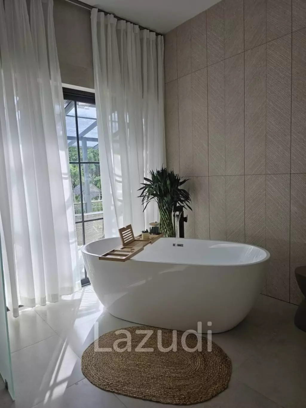 Brand-new 3+1 beds Private Pool Villa in prime Thongson Bay