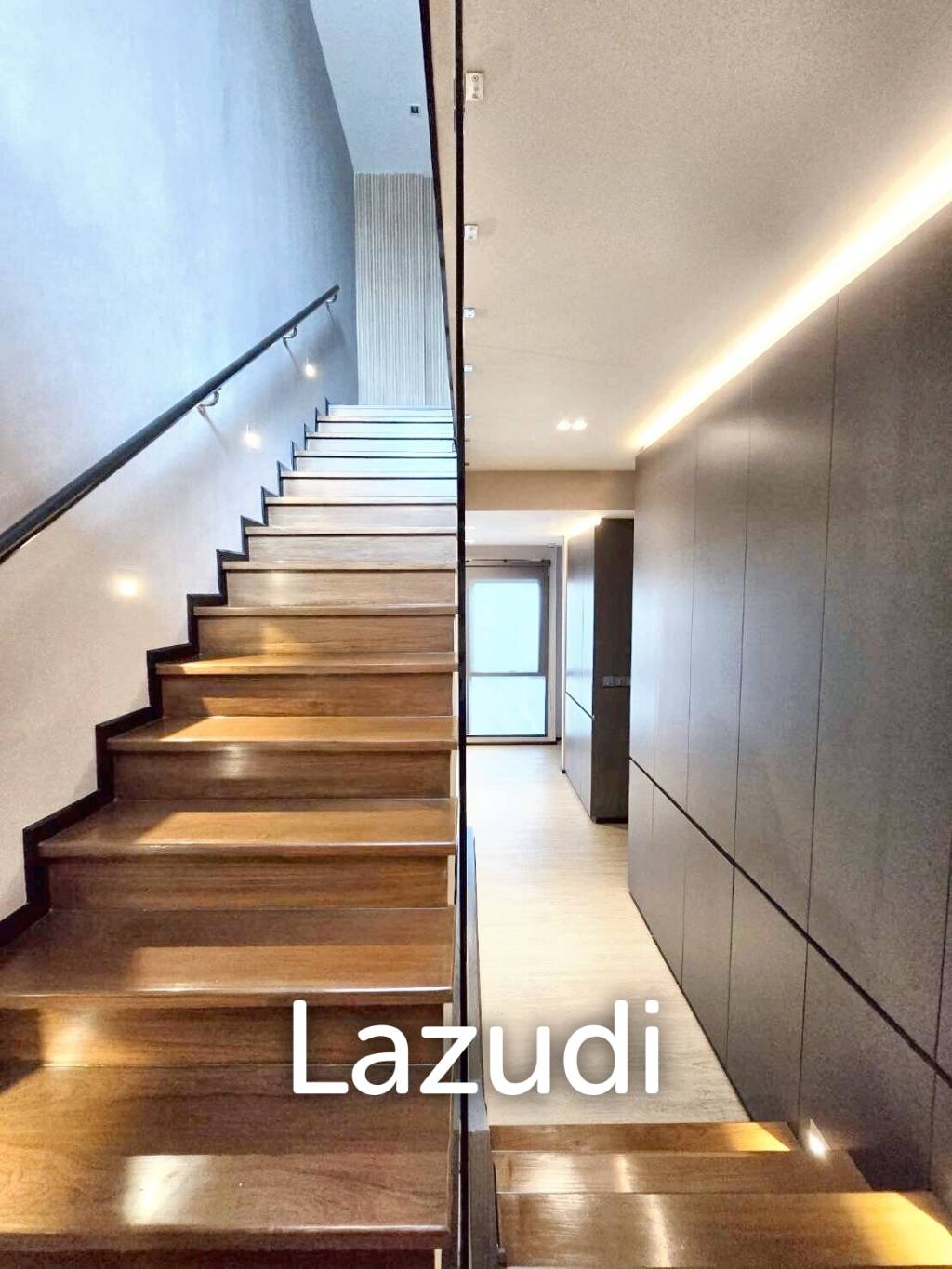 3 Bedroom 4 Bathroom 315 SQ.M Primenine Ekamai
