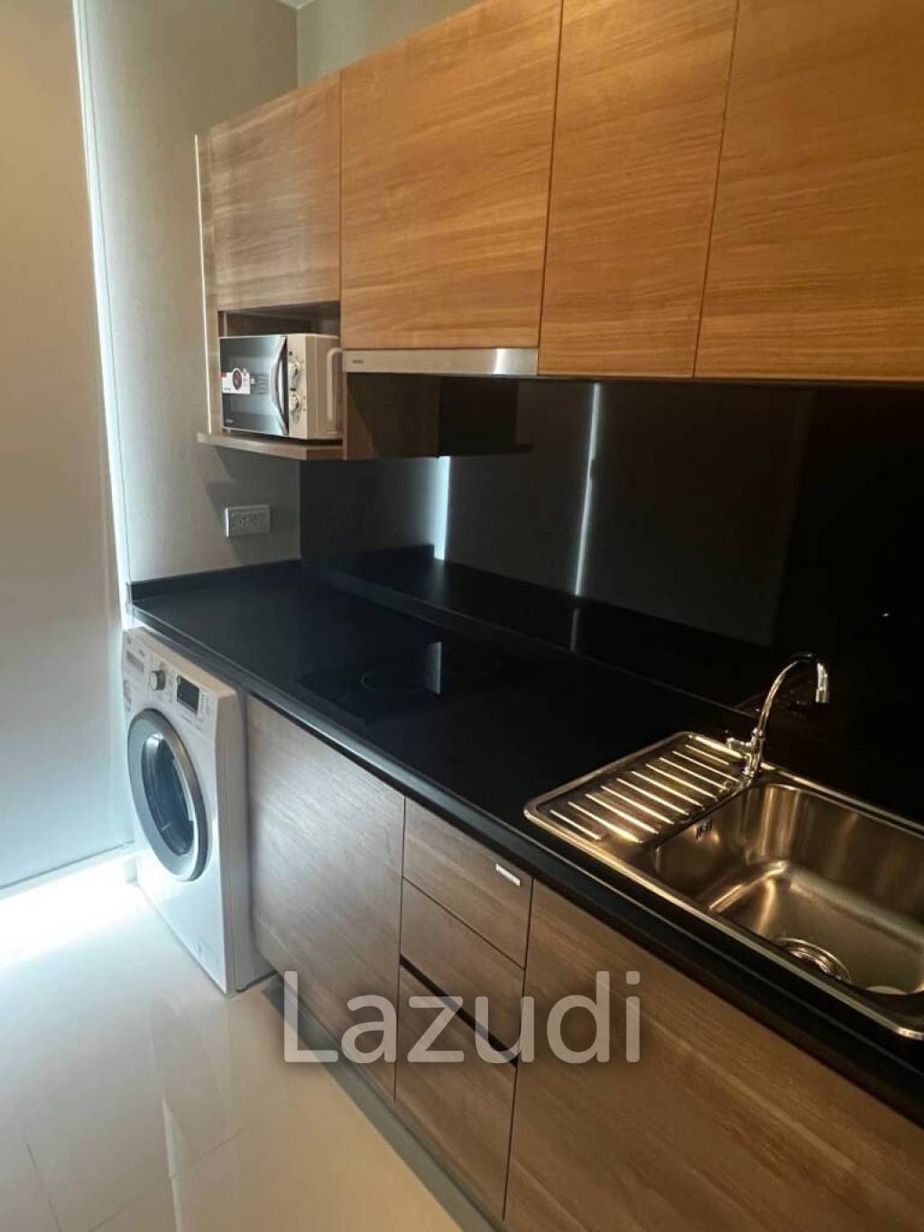 1 Bed 1 Bath 34 SQ.M The Metropolis Samrong