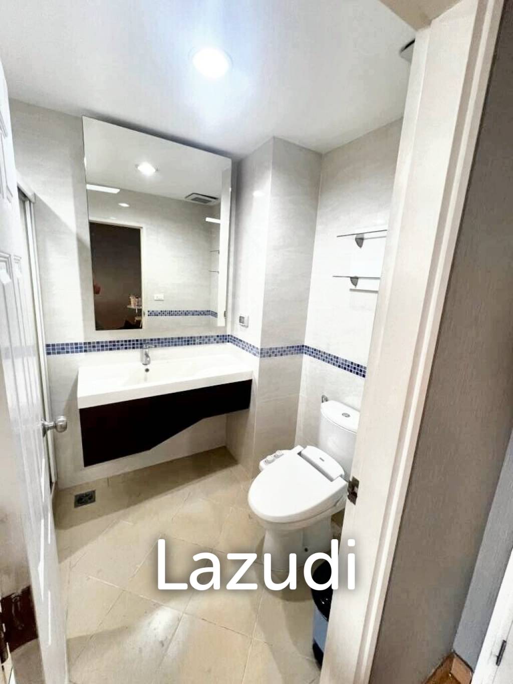 1 Bed 1 Bath 42 SQ.M Life @ Sukhumvit 65