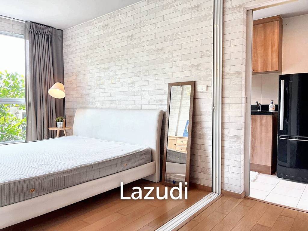 1 Bedroom 1 Bathroom 40 SQ.M Hive Sukhumvit 65