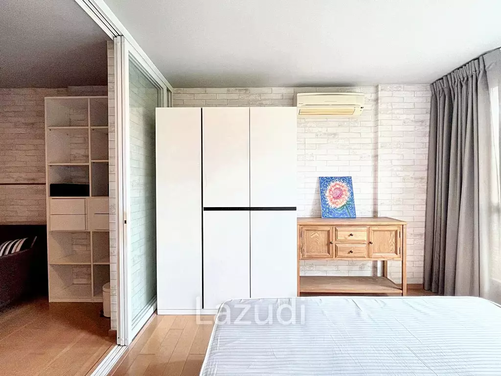1 Bedroom 1 Bathroom 40 SQ.M Hive Sukhumvit 65