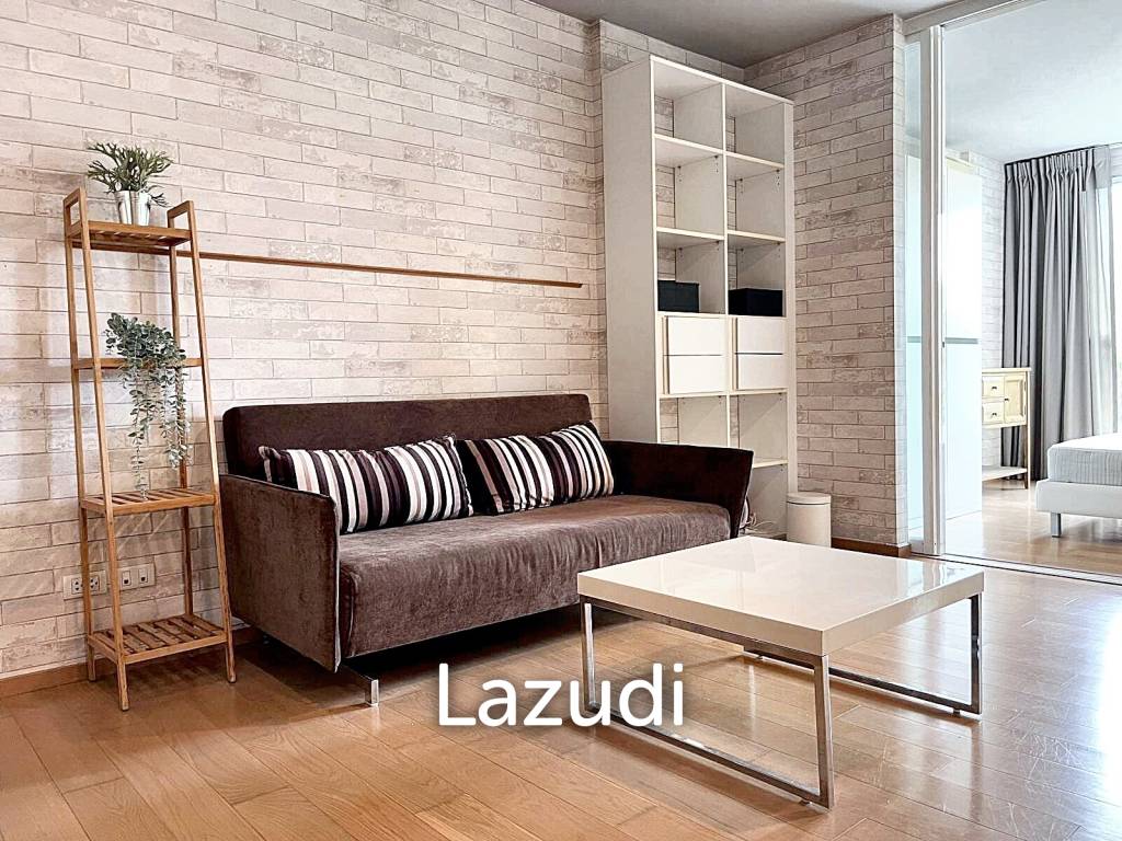 1 Bedroom 1 Bathroom 40 SQ.M Hive Sukhumvit 65