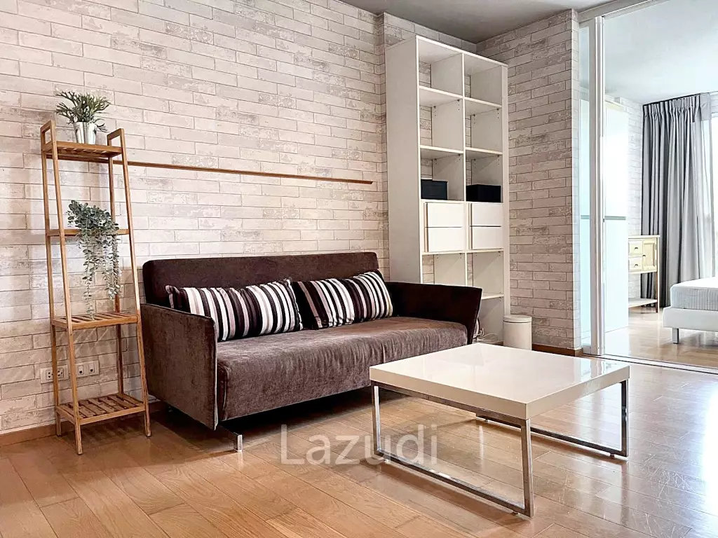 1 Bedroom 1 Bathroom 40 SQ.M Hive Sukhumvit 65