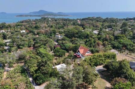 3.75 Rai Land with Spacious 3-Story Villa and Additional 3-Story House, Walking Distance to Yanui Beach