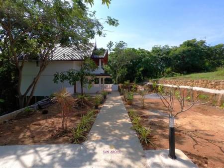 3.75 Rai Land with Spacious 3-Story Villa and Additional 3-Story House, Walking Distance to Yanui Beach