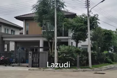 3 Bedroom House with for Sale