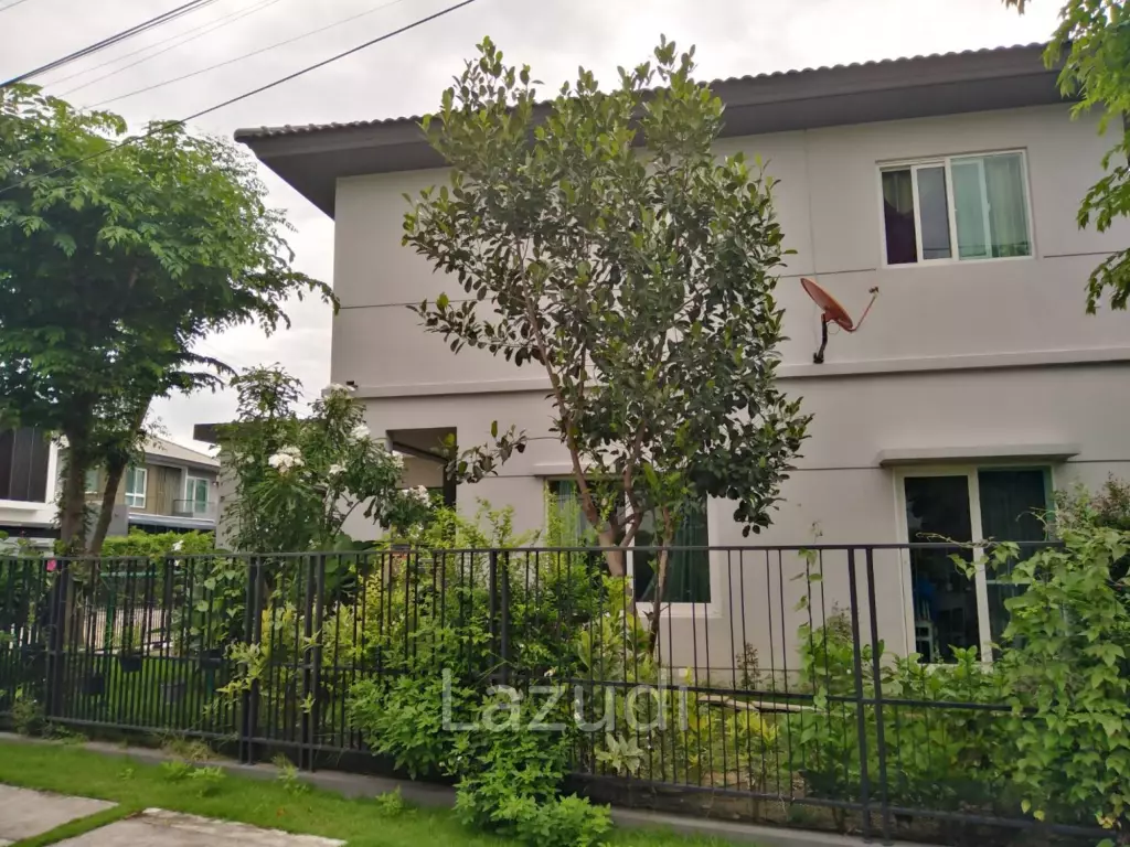 3 Bedroom House with for Sale