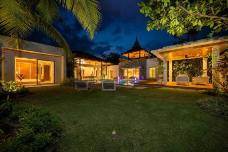 Luxurious 4-Bedroom Villa For At Botanica Bangtao Beach