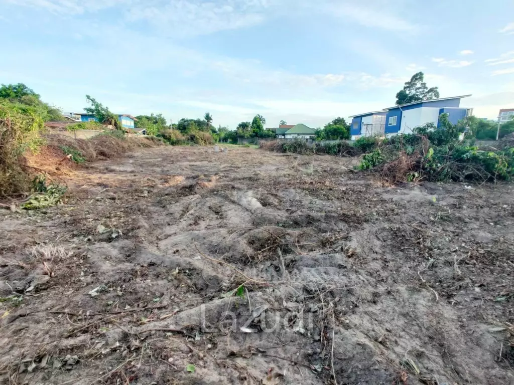 4136 SQ.M. Beautiful Plot Land in Bang Saray