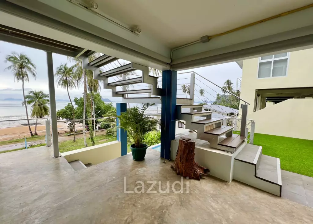 Modern Beachfront 2-Bed Pool Villa in Ko Yao Noi