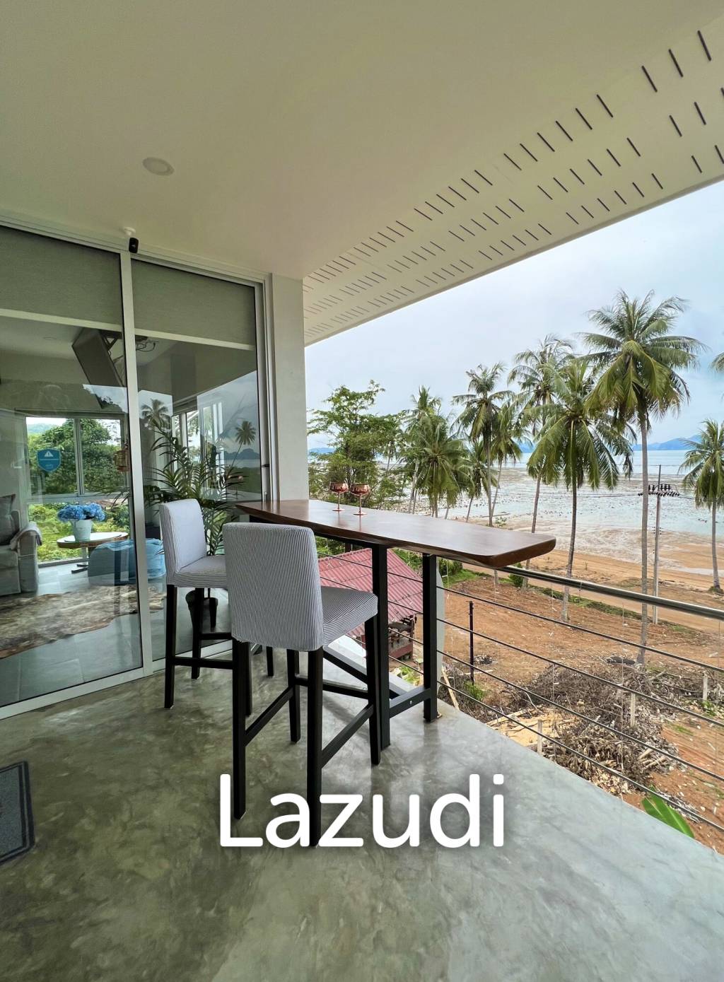 Modern Beachfront 2-Bed Pool Villa in Ko Yao Noi