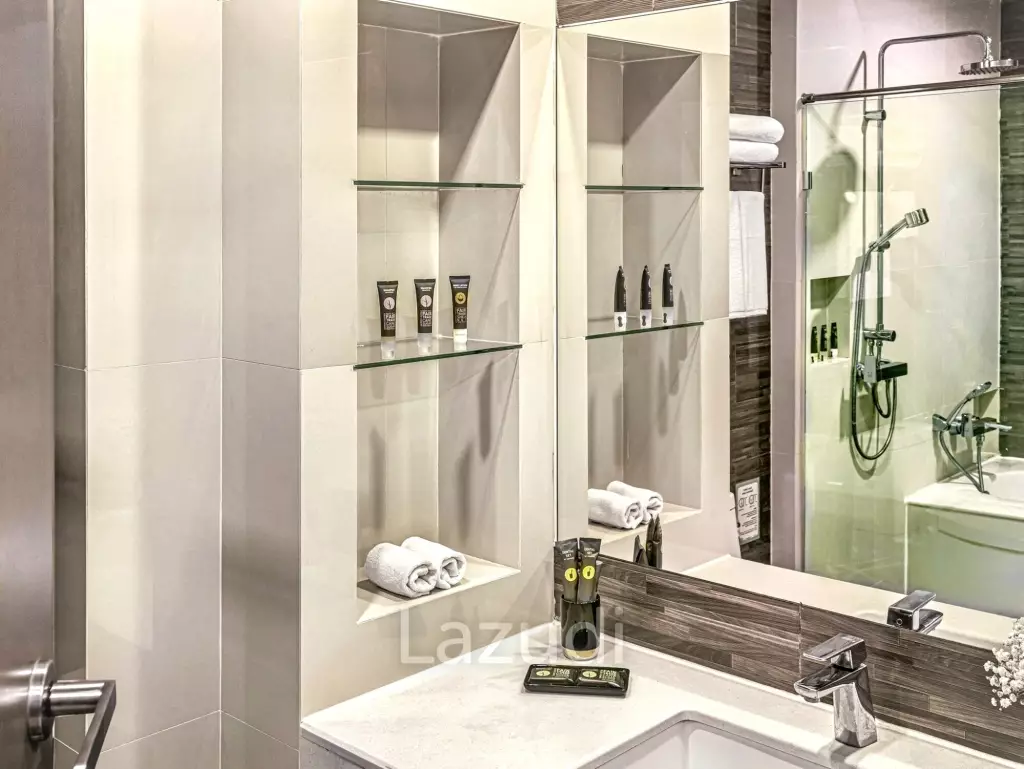 1 Bed 1 Bath 65 SQ.M Metropolis Suites Bangkok by Hilton