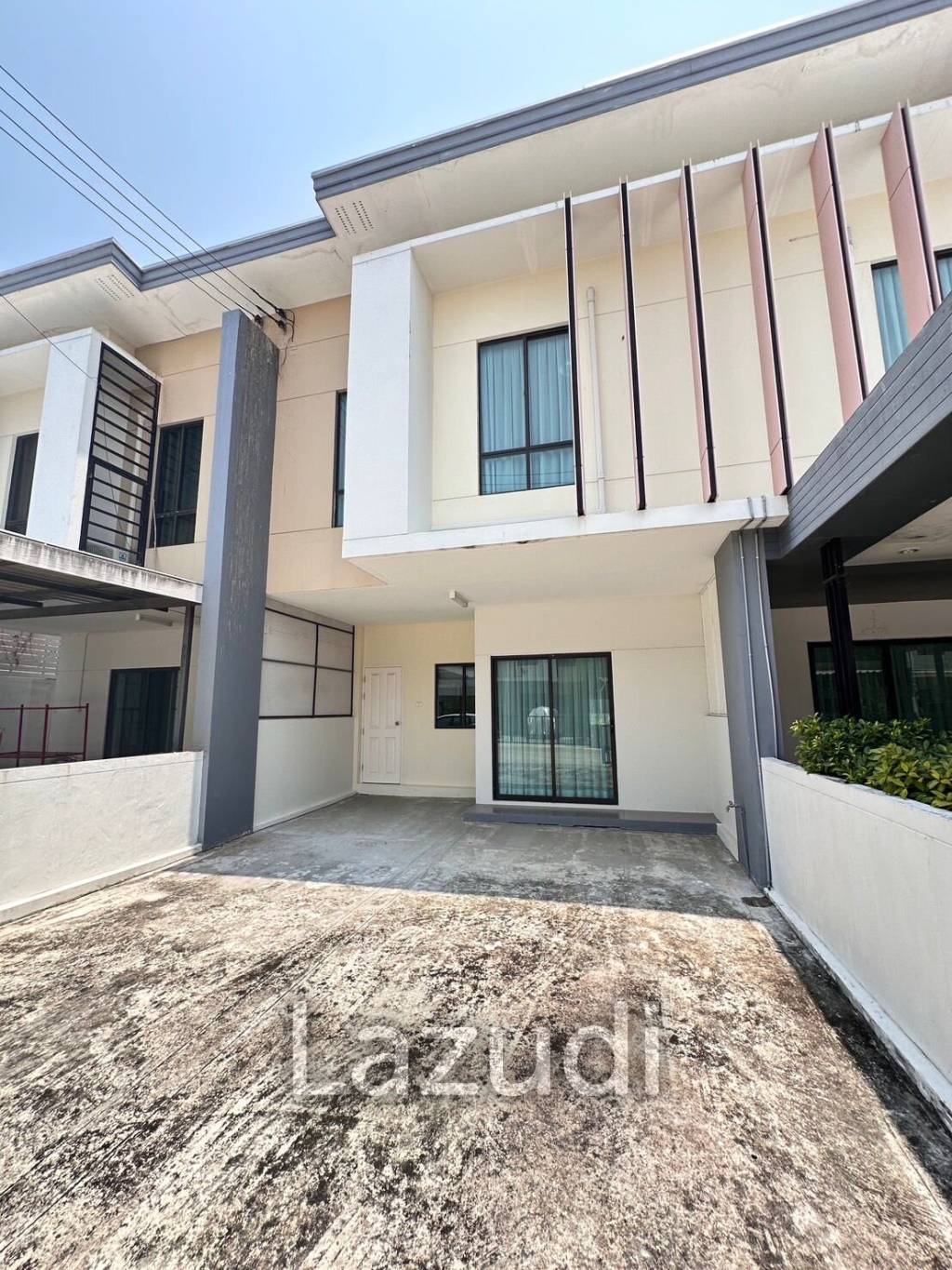 2 Storey 3 Bedroom Townhouse For Sale In Hua Hin