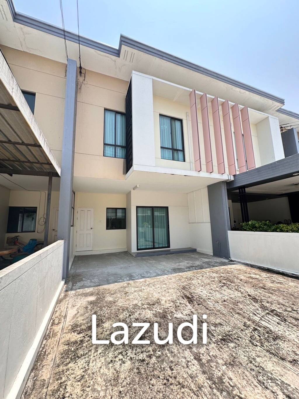 2 Storey 3 Bedroom Townhouse For Sale In Hua Hin