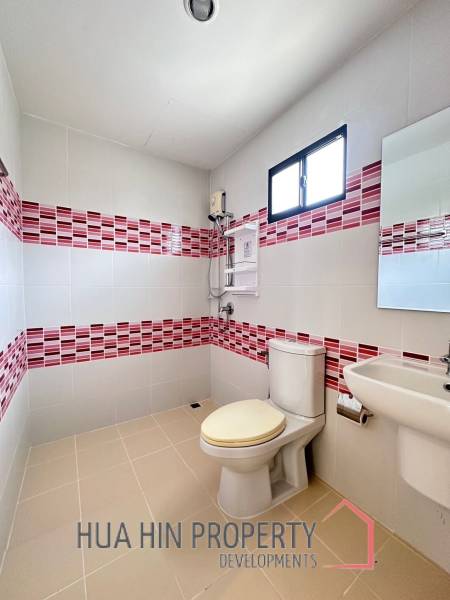 2 Storey 3 Bedroom Townhouse For Sale In Hua Hin