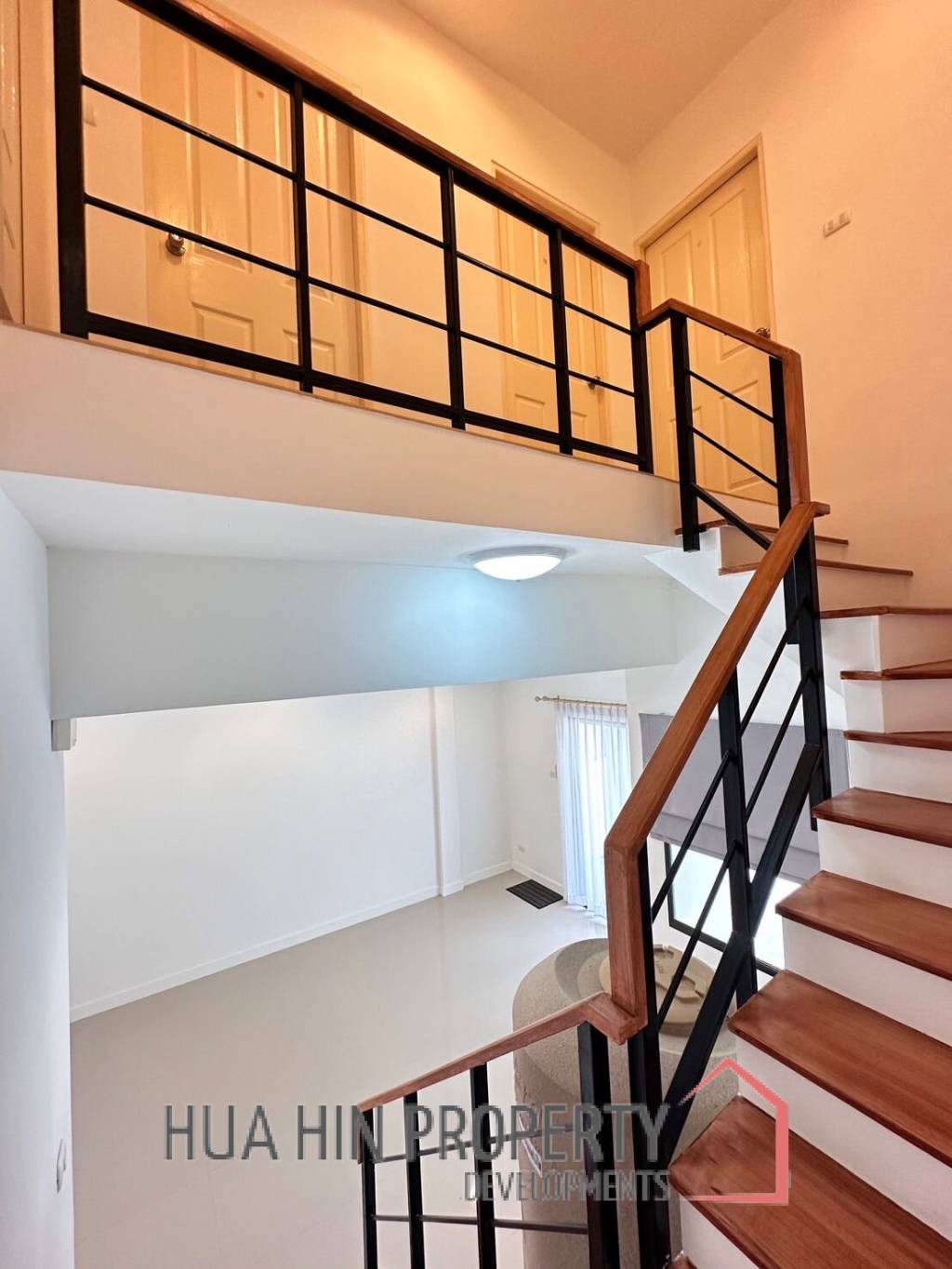 2 Storey 3 Bedroom Townhouse For Sale In Hua Hin