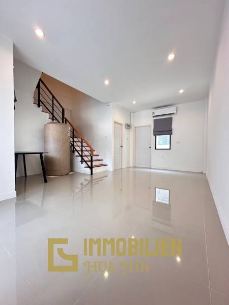 2 Storey 3 Bedroom Townhouse For Sale In Hua Hin