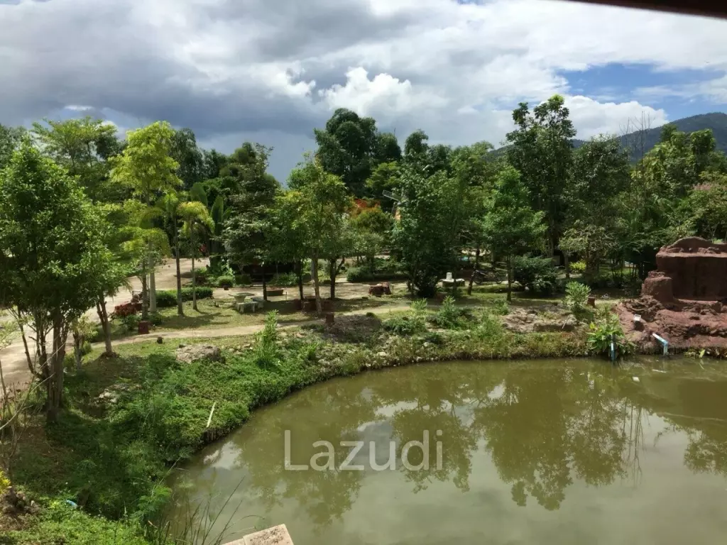 32 Villas Resort for Sale