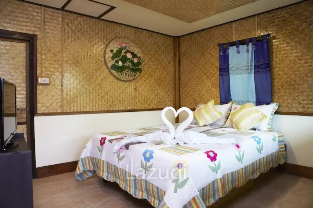 32 Villas Resort for Sale