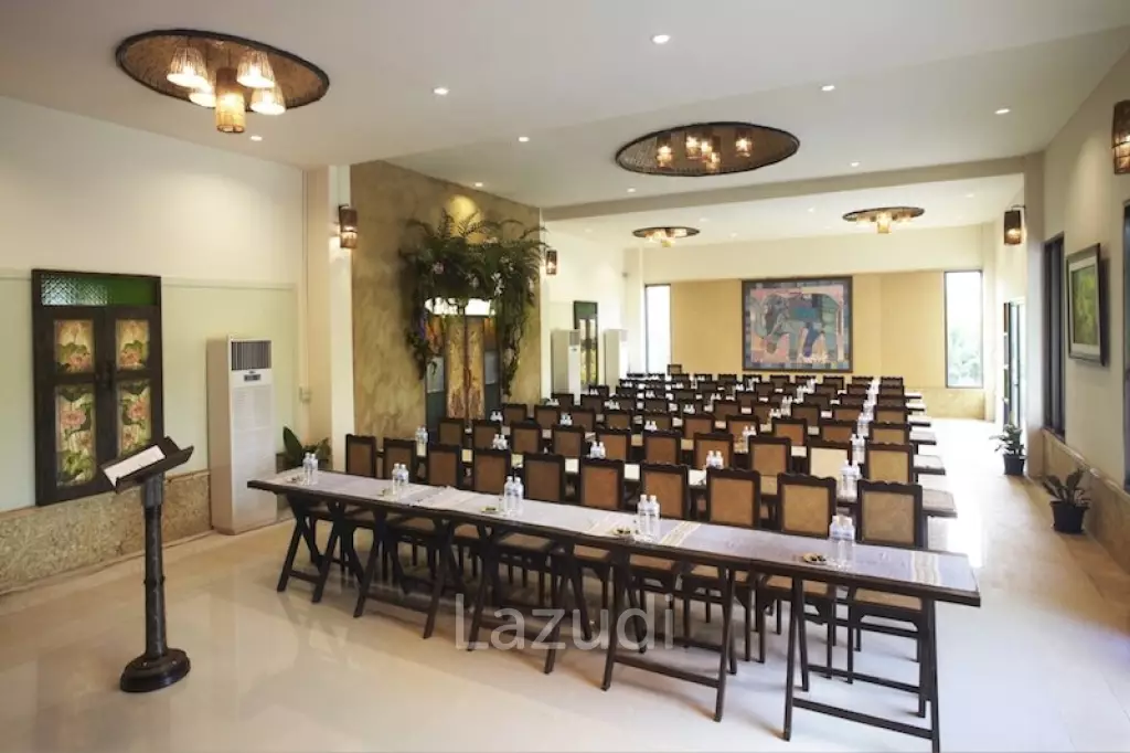 32 Villas Resort for Sale