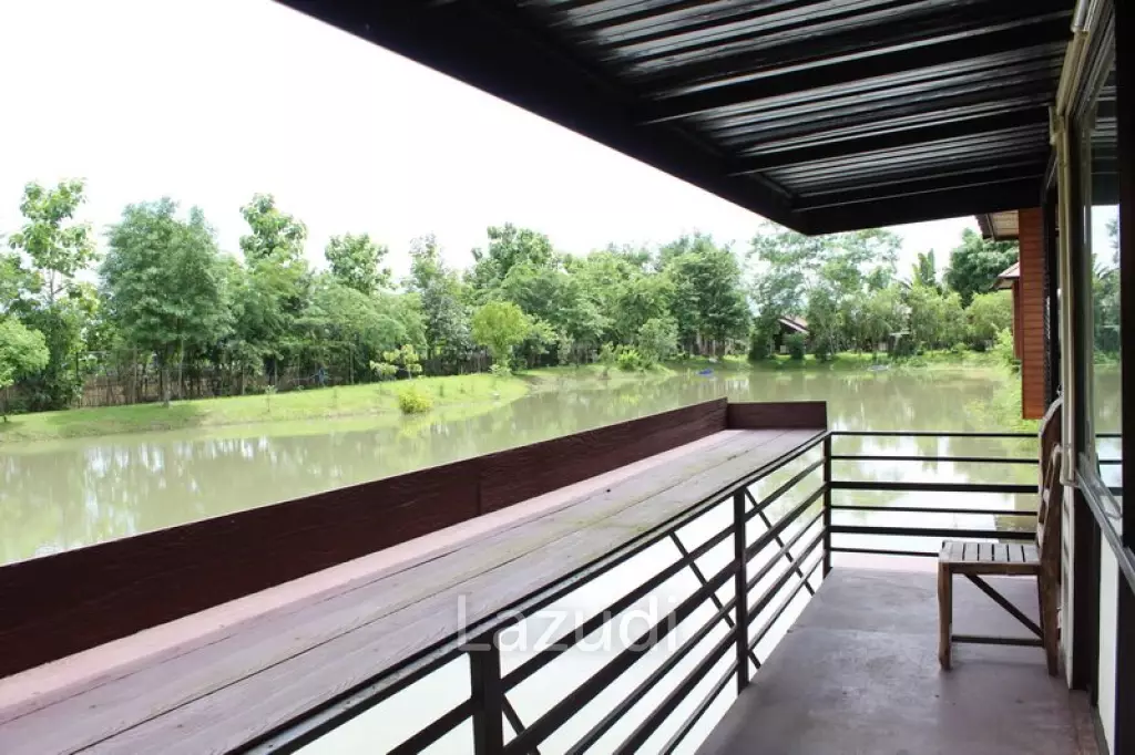 32 Villas Resort for Sale