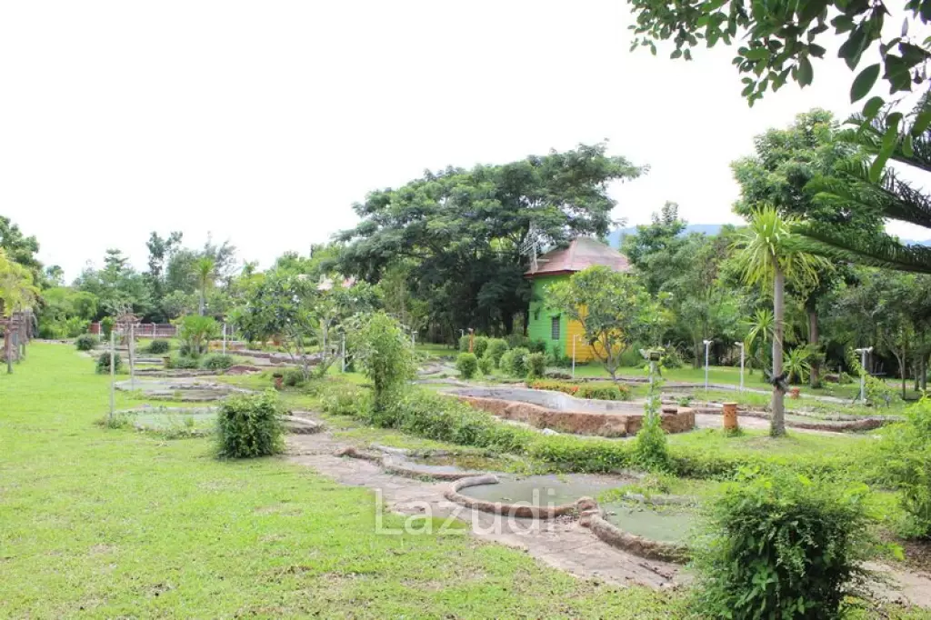 32 Villas Resort for Sale