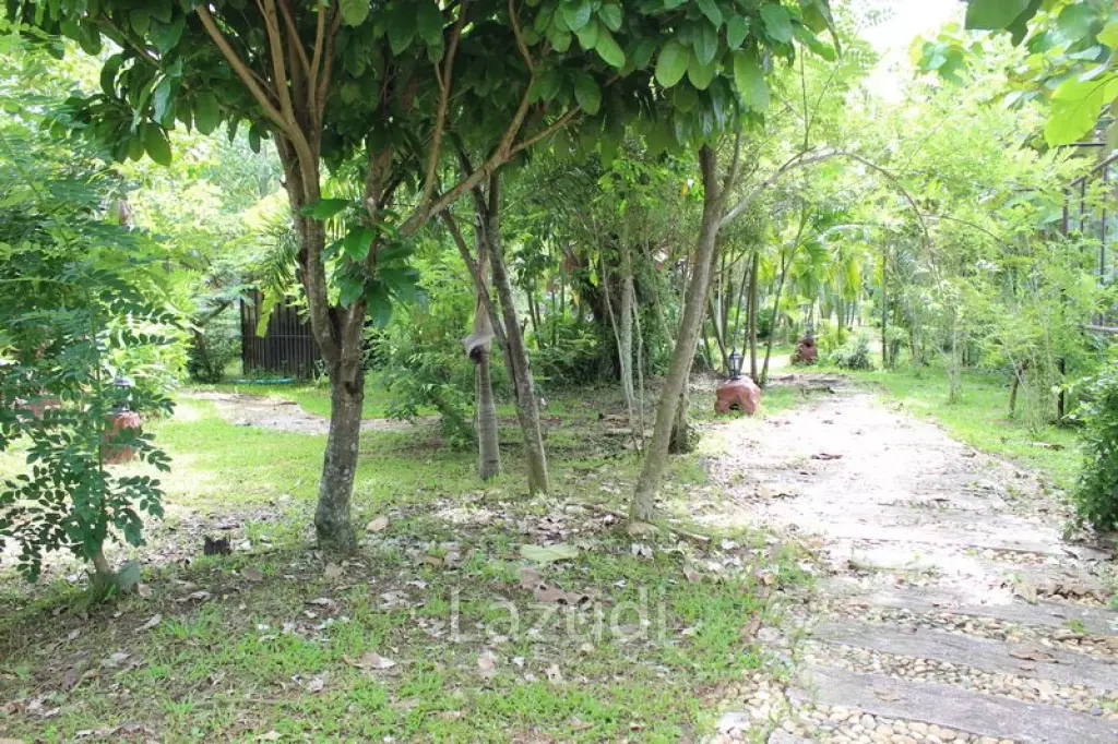 32 Villas Resort for Sale