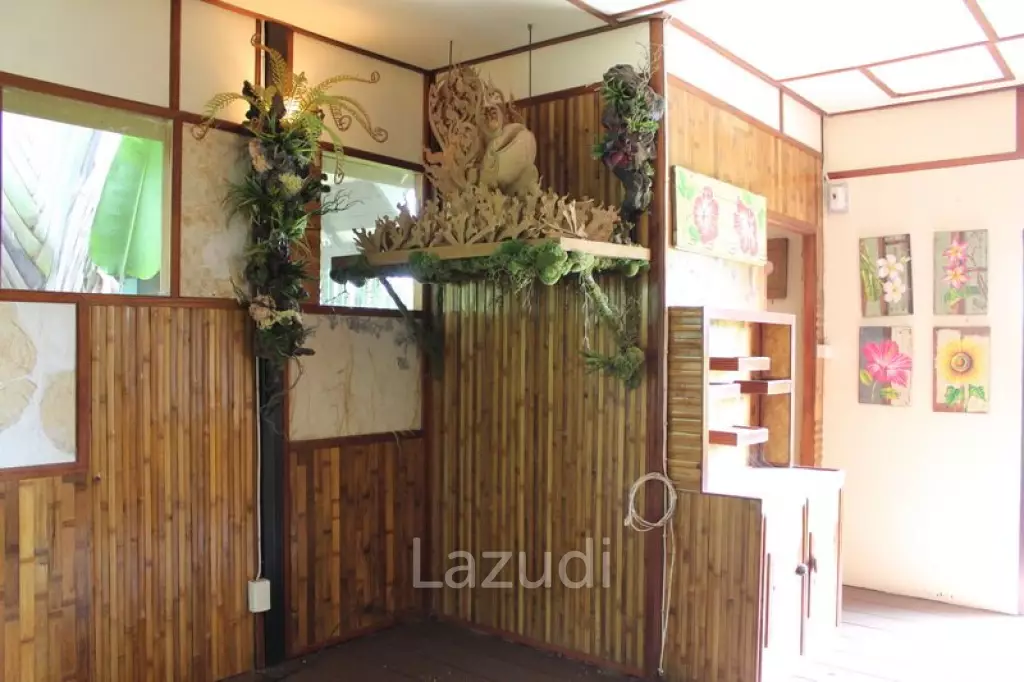32 Villas Resort for Sale